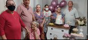 Dona Pedrina de Seu João Branco (Mãe Véia) como é chamada, completou 106 anos de idade e comemorou junto aos familiares