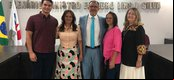 Advogado Jacinto Teles e família durante posse da Comissão de Estudos Constitucionais da OAB-PI em Teresina