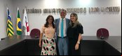 Advogado Jacinto Teles ladeado de sua esposa Francisca Teles e amiga Arcaja Vianna