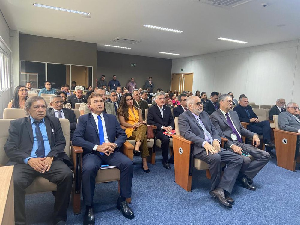 Panegírico realizado pela Almapi reuniu muitos magistrados (as) piauienses (Foto: ALMAPI) Panegírico realizado pela Almapi reuniu muitos magistrados (as) piauienses (Foto: ALMAPI)