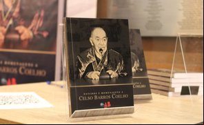 Lançamento de livro homenageia Celso Barros e suas contribuições